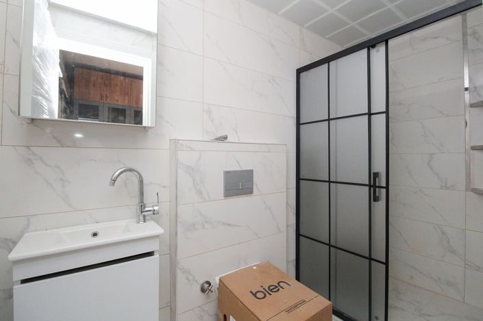 Image No.20-4 Bed Apartment for sale