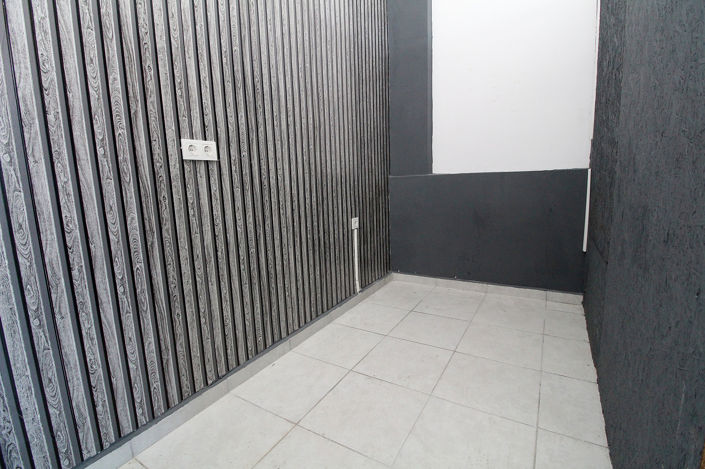 Image No.7-Commercial for sale