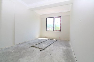 Interior 10