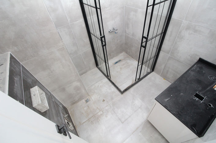 Image No.13-1 Bed Commercial for sale