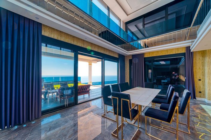 Image No.14-8 Bed House/Villa for sale