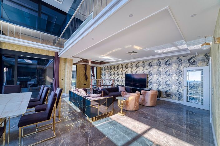 Image No.15-8 Bed House/Villa for sale