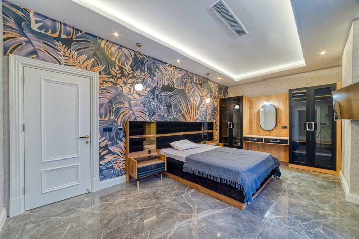 Image No.24-8 Bed House/Villa for sale