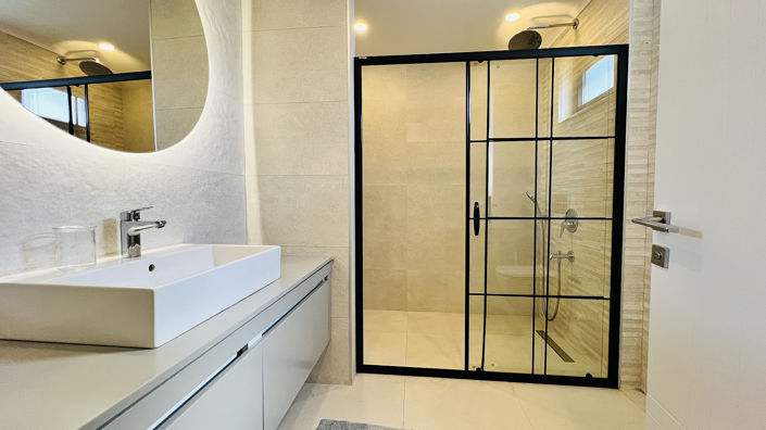 Image No.19-4 Bed House/Villa for sale