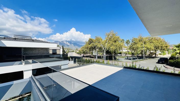 Image No.30-4 Bed House/Villa for sale