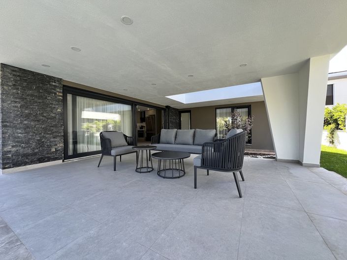 Image No.5-4 Bed House/Villa for sale