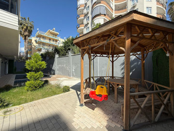 Exterior 11
