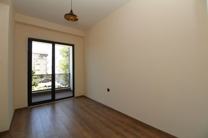 Image No.11-3 Bed Apartment for sale