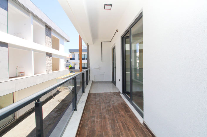 Image No.15-3 Bed Apartment for sale