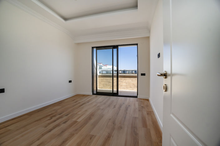 Image No.23-1 Bed Apartment for sale