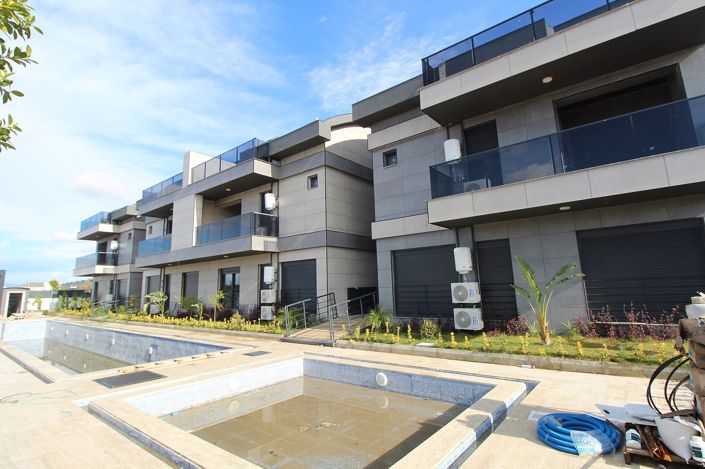 Image No.39-2 Bed Apartment for sale