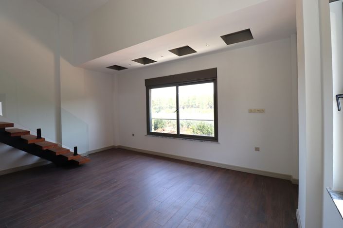 Image No.25-4 Bed House/Villa for sale