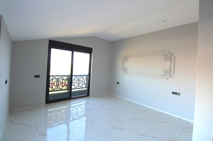 Image No.25-4 Bed House/Villa for sale