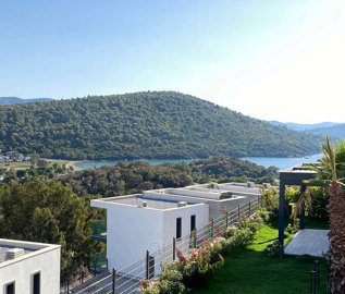 Exterior 9