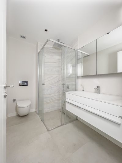 Image No.38-3 Bed Apartment for sale