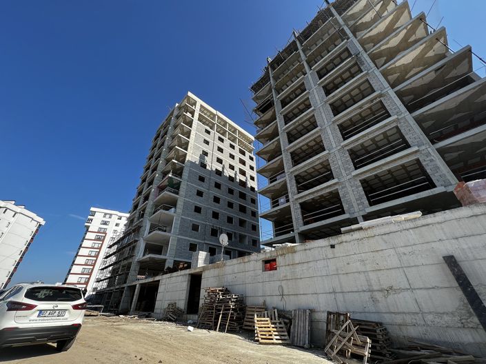 Image No.33-4 Bed Apartment for sale