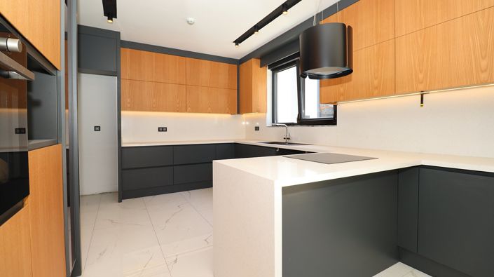 Image No.19-4 Bed House/Villa for sale