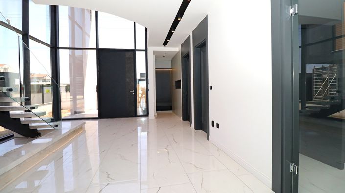 Image No.28-4 Bed House/Villa for sale