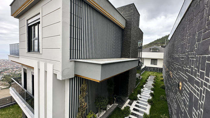 Image No.2-5 Bed House/Villa for sale