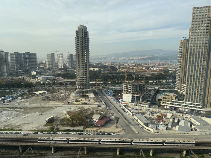 Image No.41-4 Bed Apartment for sale