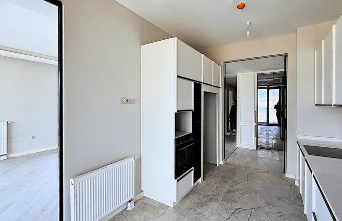 Image No.23-3 Bed Apartment for sale