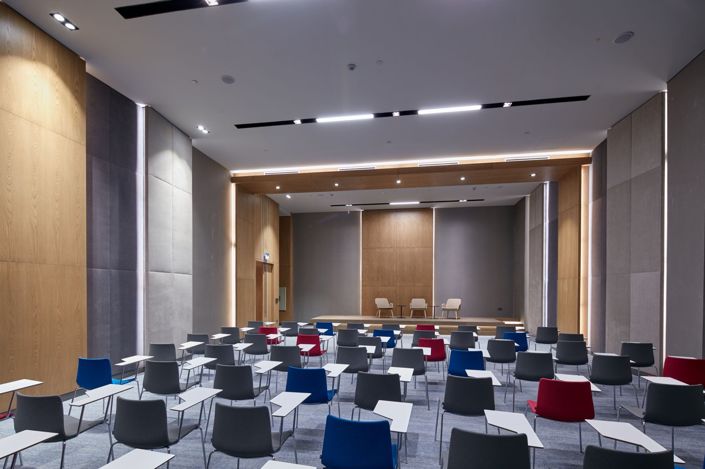 Image No.11-1 Bed Commercial for sale