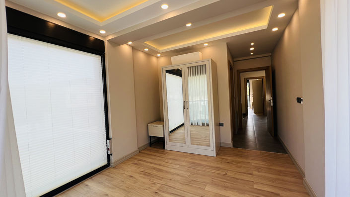 Image No.33-4 Bed House/Villa for sale