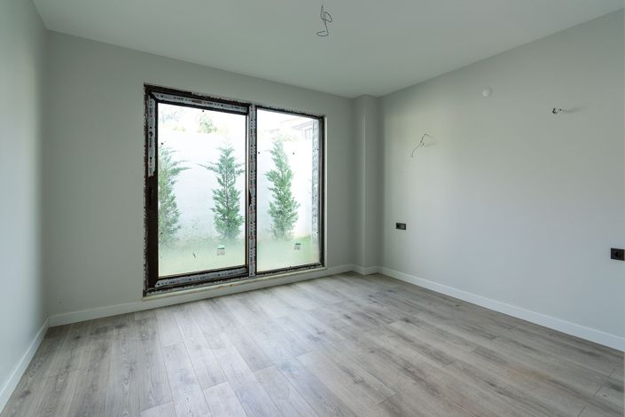 Image No.12-4 Bed House/Villa for sale