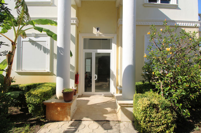 Image No.19-2 Bed Apartment for sale