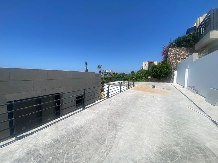 Image No.35-4 Bed House/Villa for sale