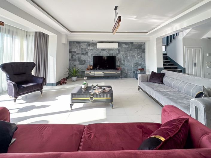 Image No.11-4 Bed House/Villa for sale