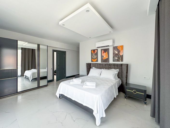 Image No.23-4 Bed House/Villa for sale