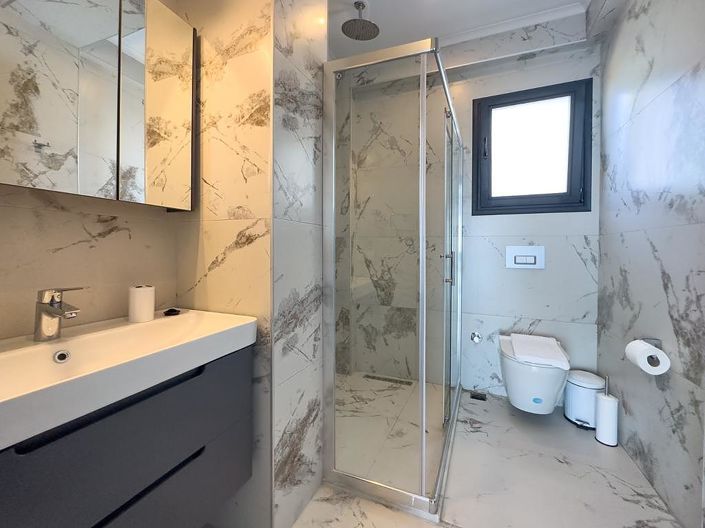 Image No.22-4 Bed House/Villa for sale