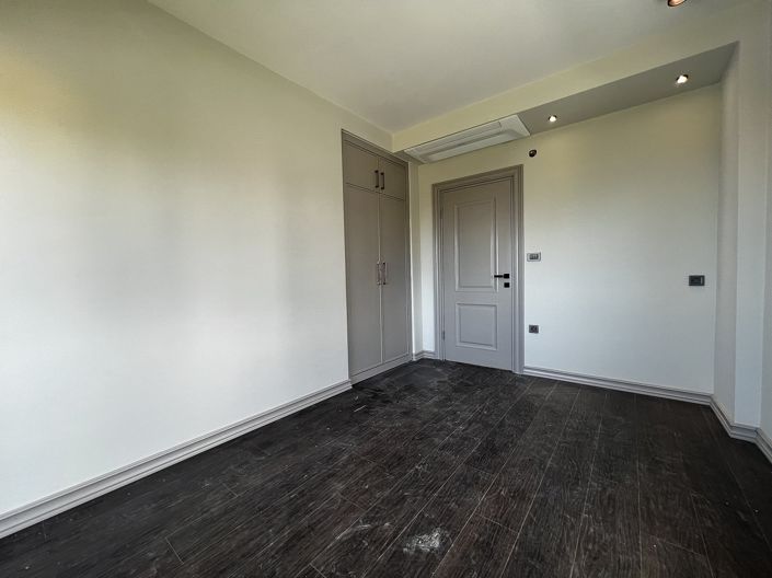 Image No.24-5 Bed House/Villa for sale