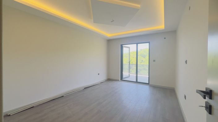 Image No.36-4 Bed Apartment for sale