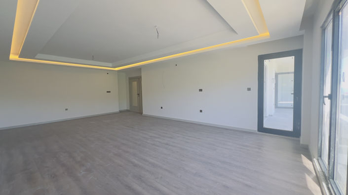 Image No.45-4 Bed Apartment for sale