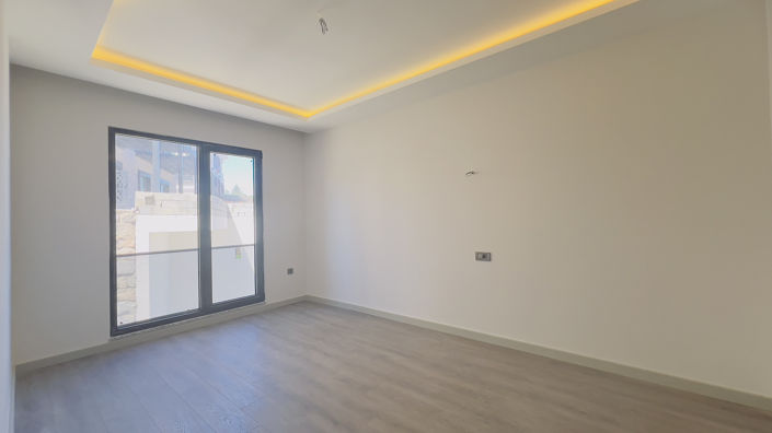 Image No.47-4 Bed Apartment for sale