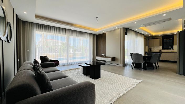 Image No.12-4 Bed House/Villa for sale