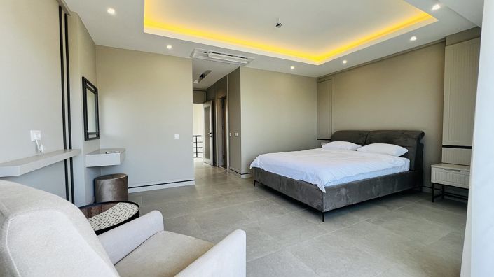 Image No.20-4 Bed House/Villa for sale