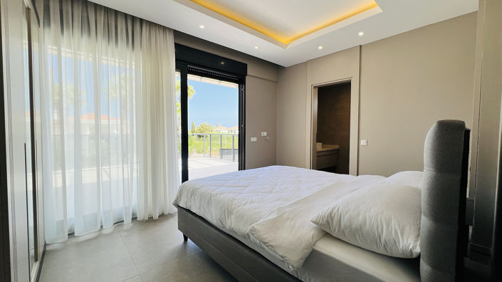 Image No.26-4 Bed House/Villa for sale