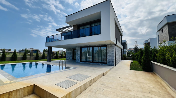 Image No.6-4 Bed House/Villa for sale