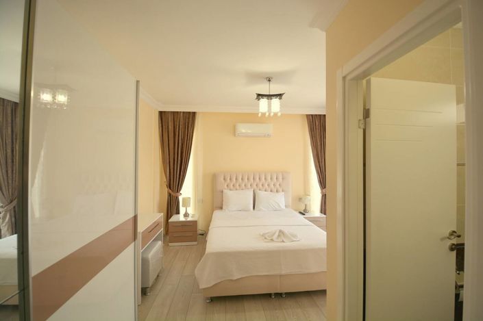 Image No.24-4 Bed House/Villa for sale