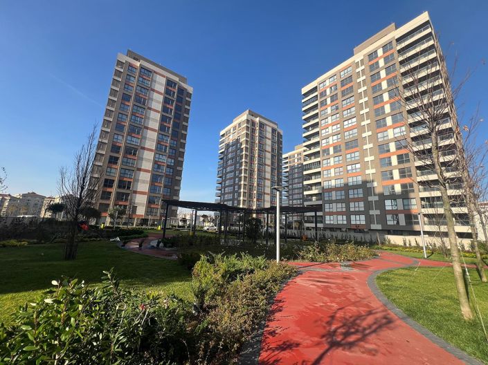 Image No.2-4 Bed Apartment for sale