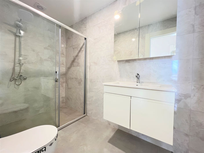 Image No.8-3 Bed Apartment for sale