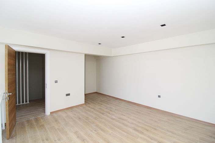 Image No.25-3 Bed Apartment for sale