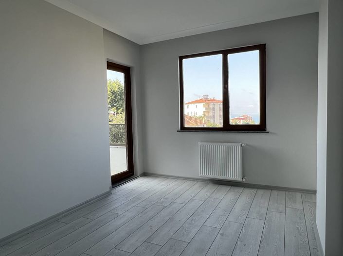 Image No.16-4 Bed Apartment for sale