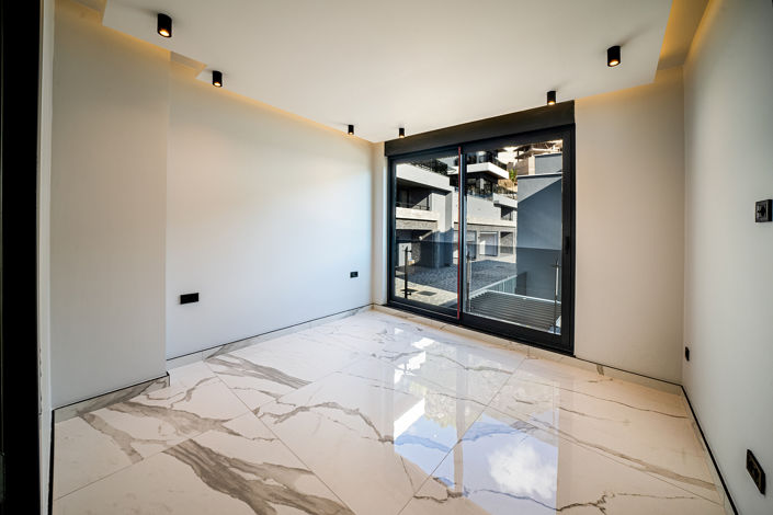 Image No.17-4 Bed House/Villa for sale