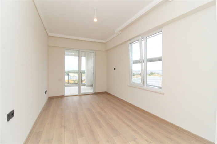 Image No.13-3 Bed Apartment for sale