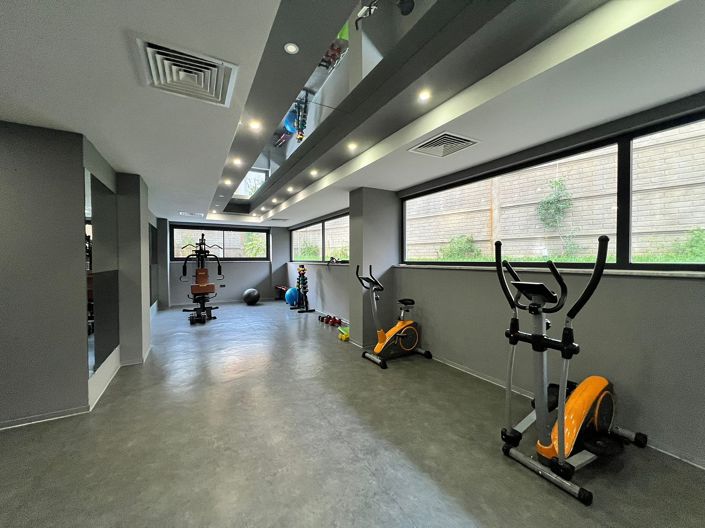 Image No.10-1 Bed Apartment for sale