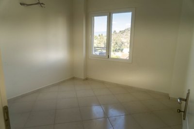 Interior 5